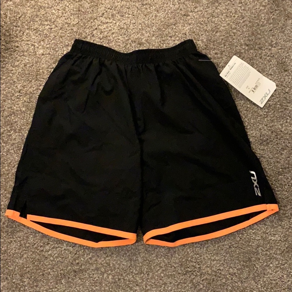 2XU Run Short Medium Leg MR2310b Black M NWT